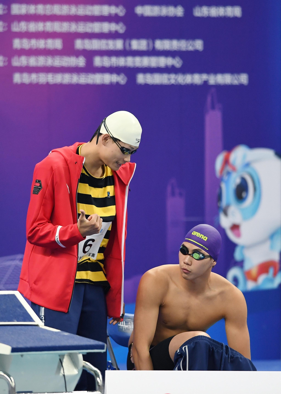 男子800米自由泳季新杰夺冠