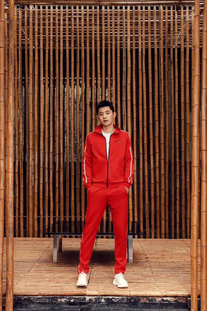 潘石屹为张继科拍写真大片