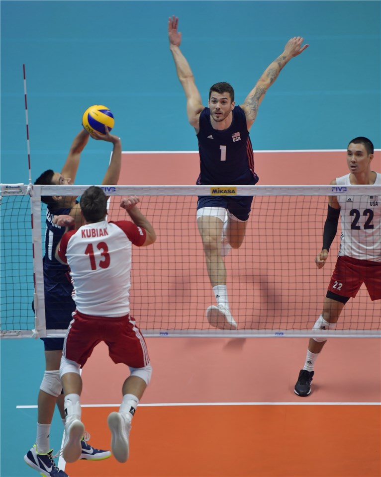 男排世锦赛波兰3-2美国进决赛