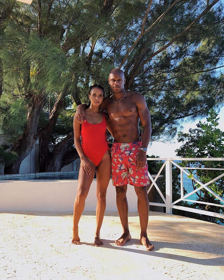 前百米世界纪录保持者鲍威尔大婚