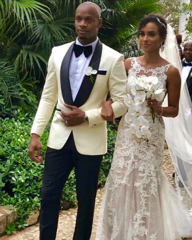 前百米世界纪录保持者鲍威尔大婚