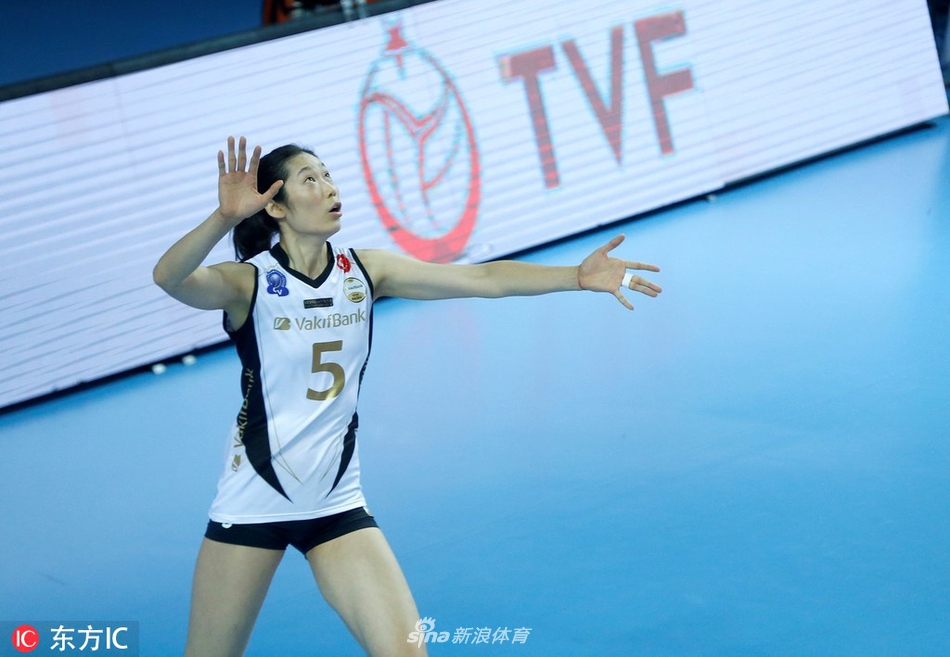 土超朱婷16分瓦基弗3-1