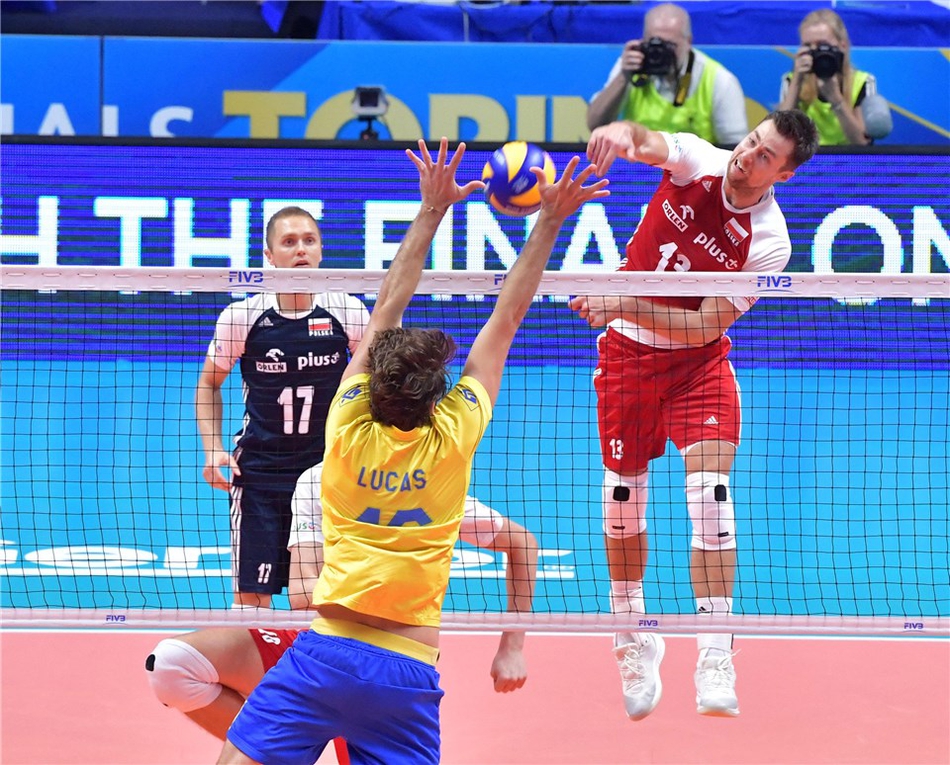 男排世锦赛波兰3-0巴西夺冠