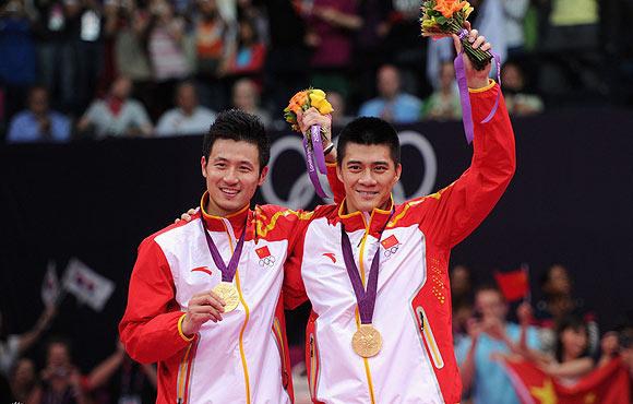 蔡S傅海峰入选羽联名人堂