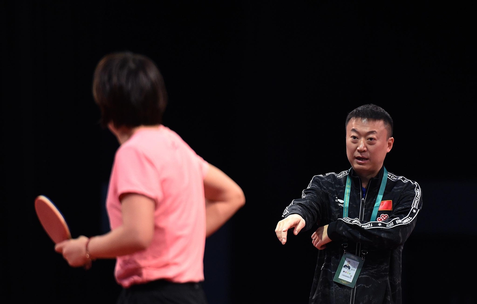 国乒布达佩斯首训刘国梁上场