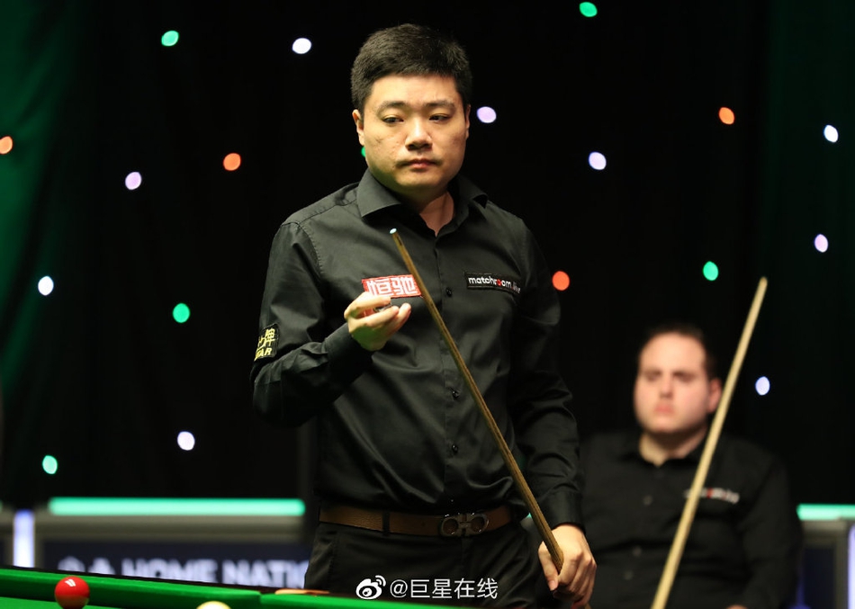 北爱赛首轮丁俊晖4-0沙拉夫