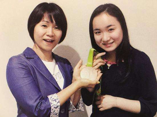 母亲节特刊乒乓球篇 丁宁酷似母亲