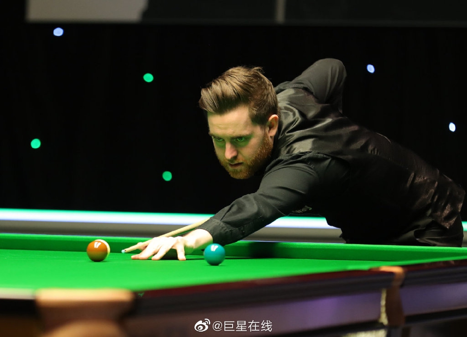 英锦赛希金斯6-3杰克-琼斯