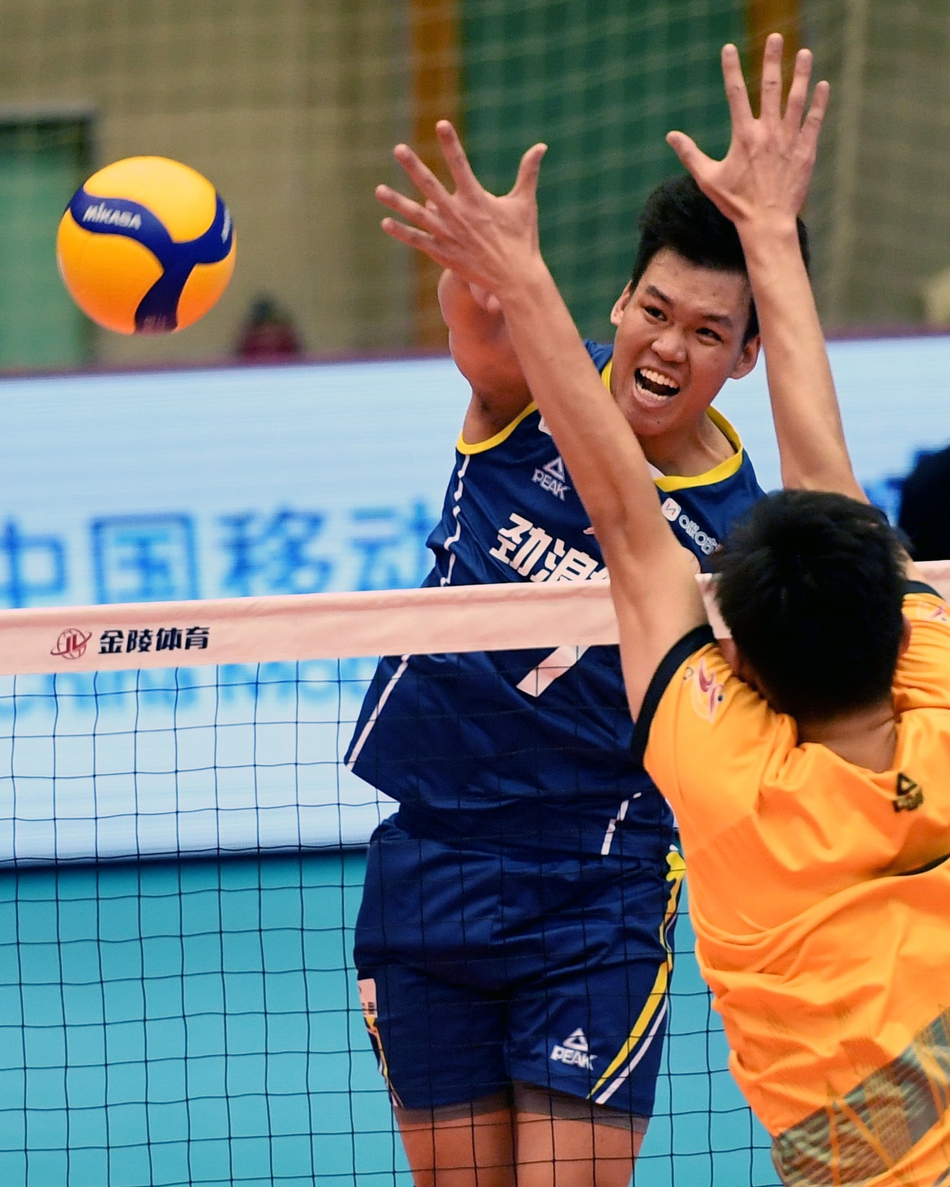 男排超级联赛：四川胜上海