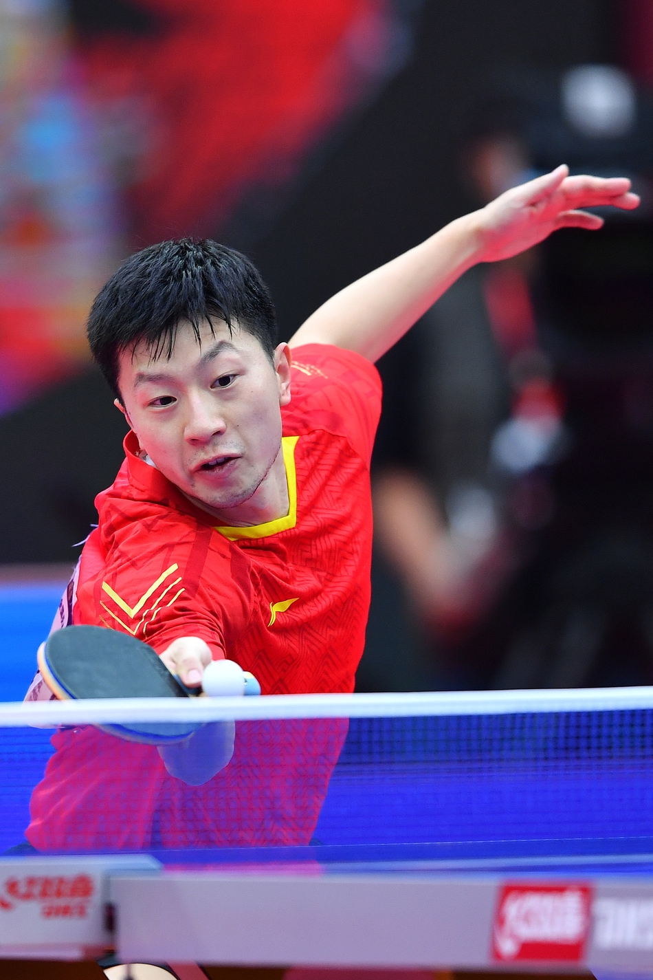 全锦赛马龙4-2王楚钦进决赛