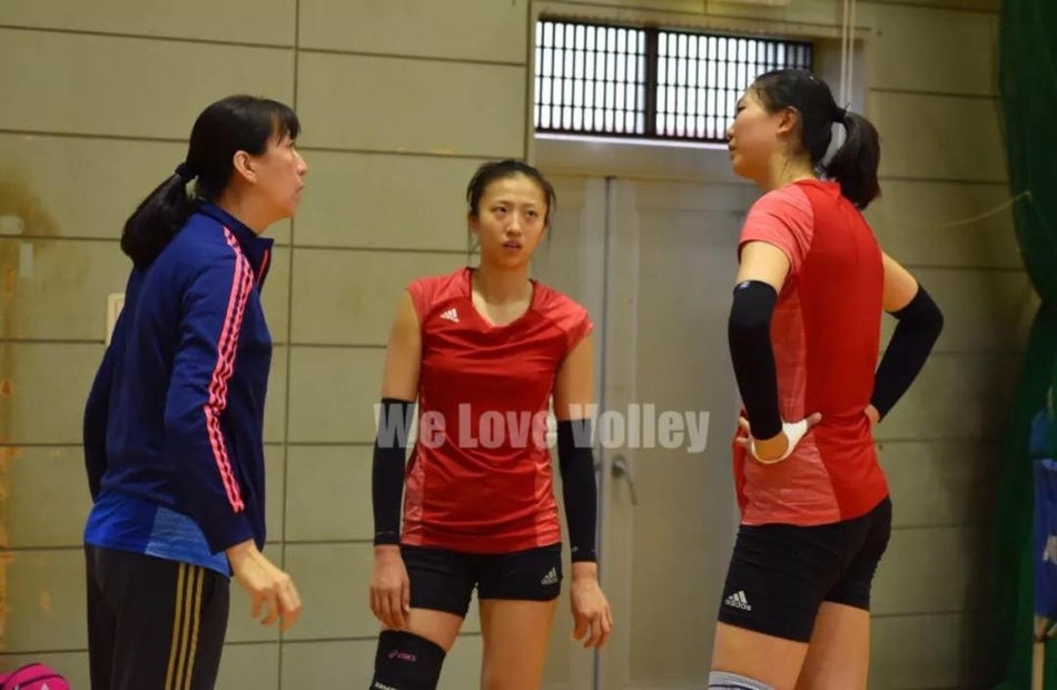 女排备战世锦赛第三天图集