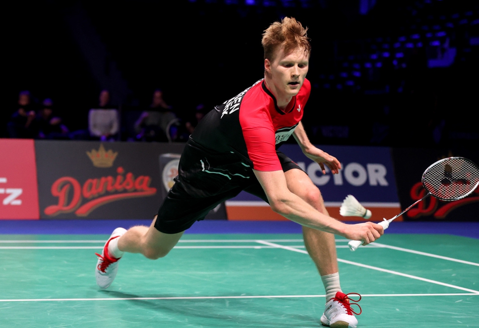 丹麦赛日本2冠丹麦男单夺冠