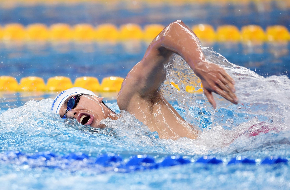 男子800米自由泳季新杰夺冠