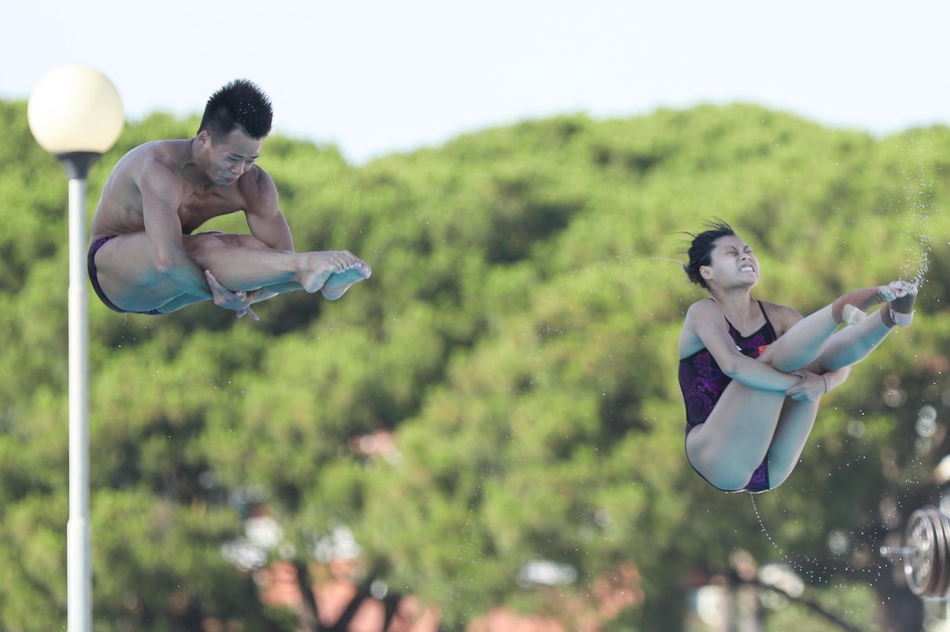 大运会混双三米板中国摘金