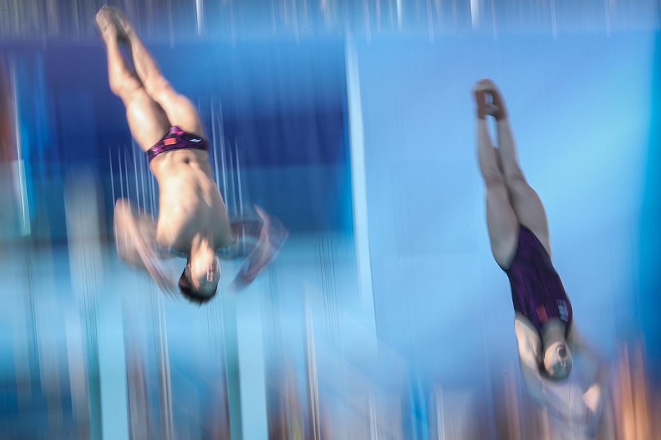 大运会混双三米板中国摘金