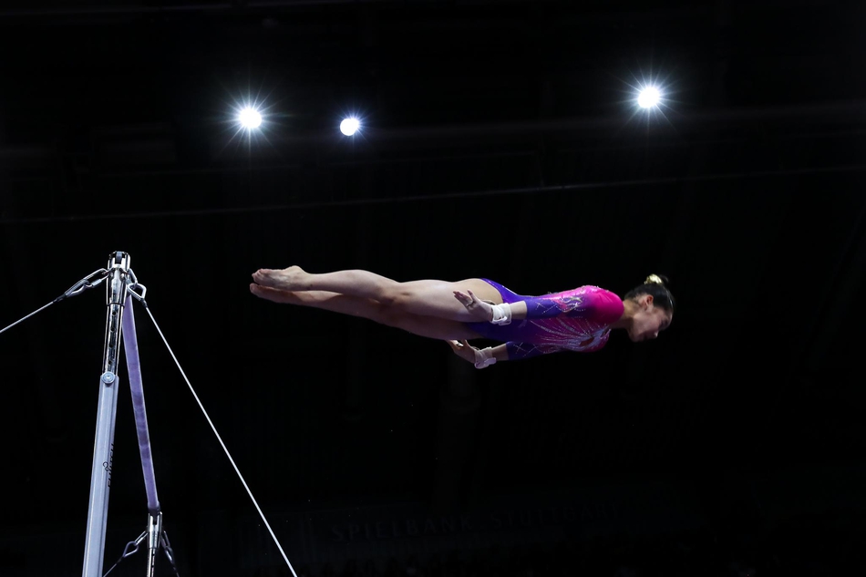 世锦赛唐茜靖全能摘银回顾