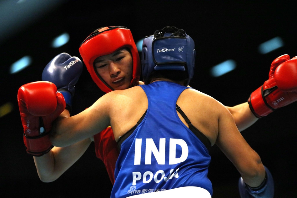 拳击奥运资格赛李倩晋级决赛