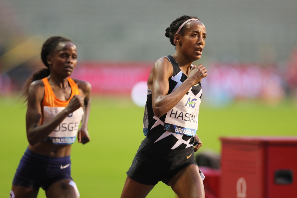 哈桑打破女子一小时跑世界纪录