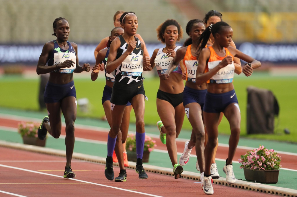 哈桑打破女子一小时跑世界纪录