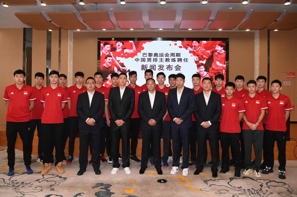 吴胜担任新一届中国男排主教练