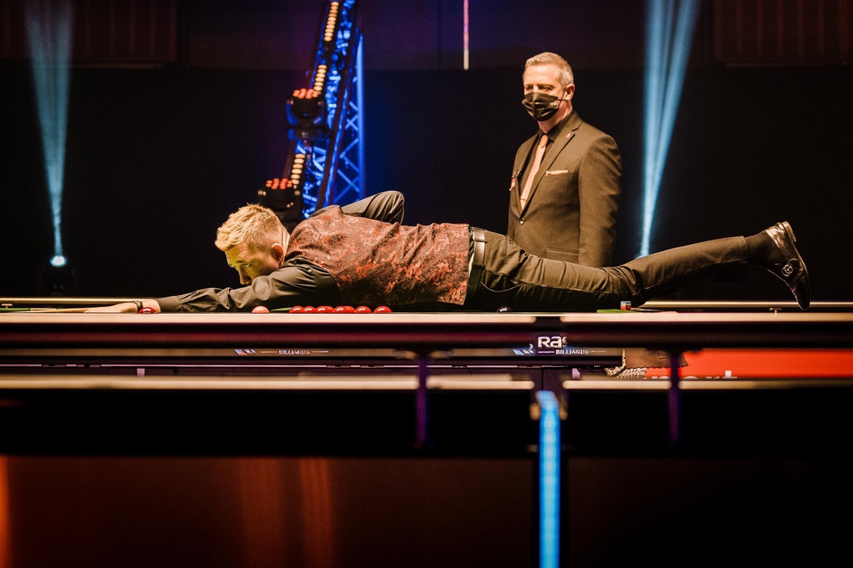 冠中冠塞尔比6-5威尔逊进四强