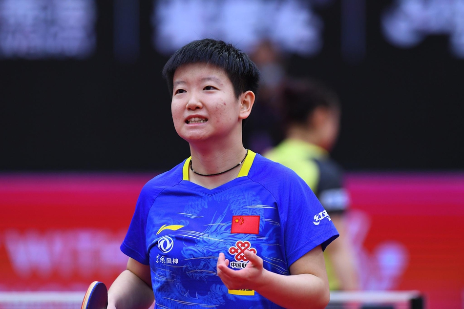 女乒世界杯孙颖莎4-2伊藤美诚