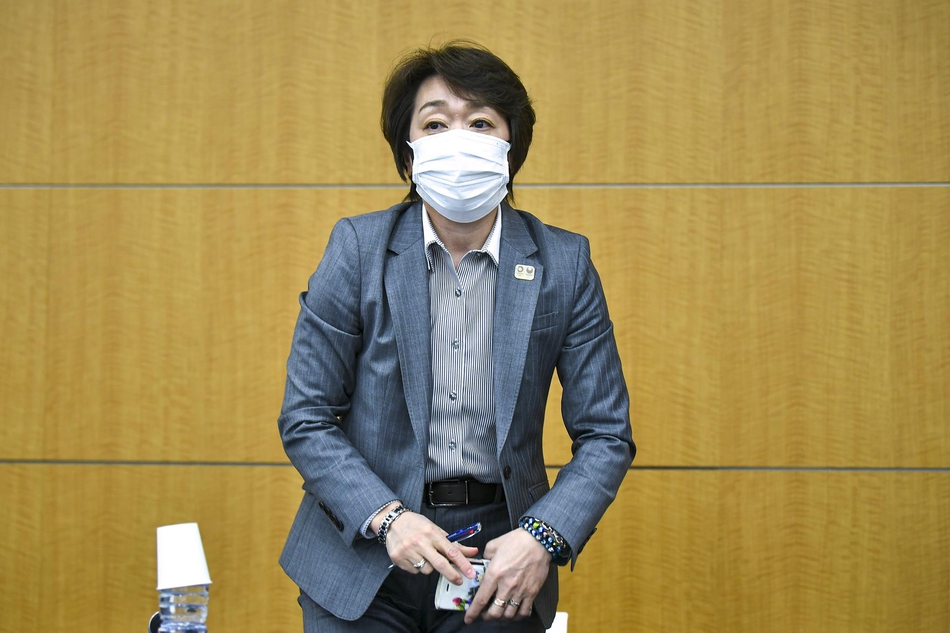 东京奥组委主席桥本圣子召开紧急发布会