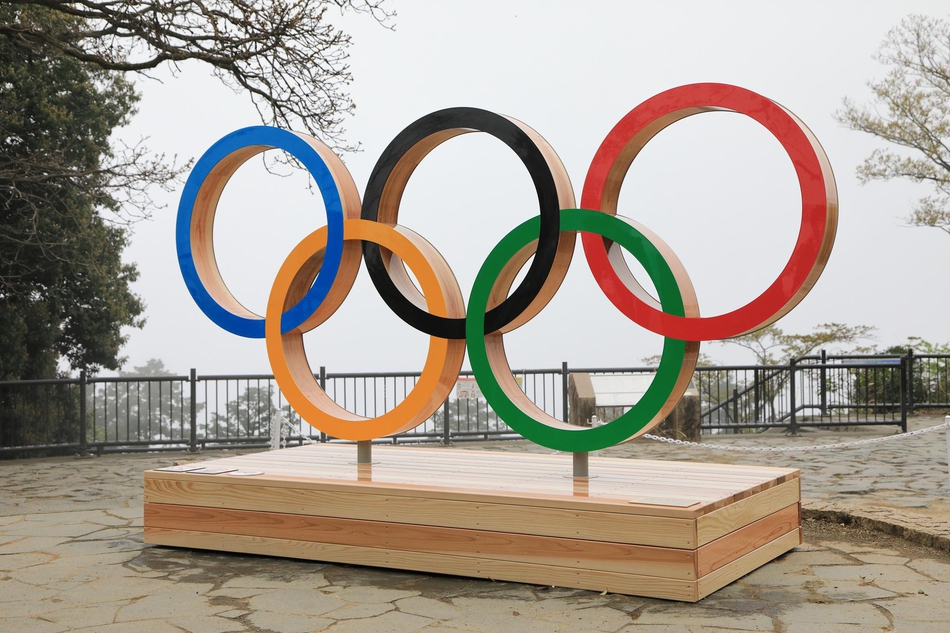 东京举行奥运会倒计时100天纪念活动