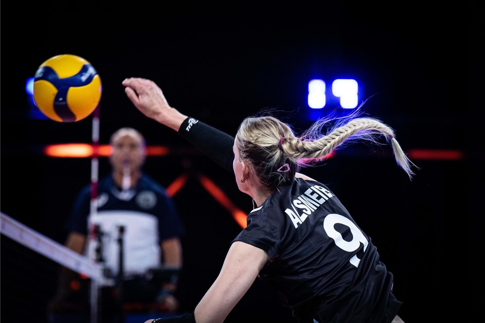 世联中国女排逆转德国