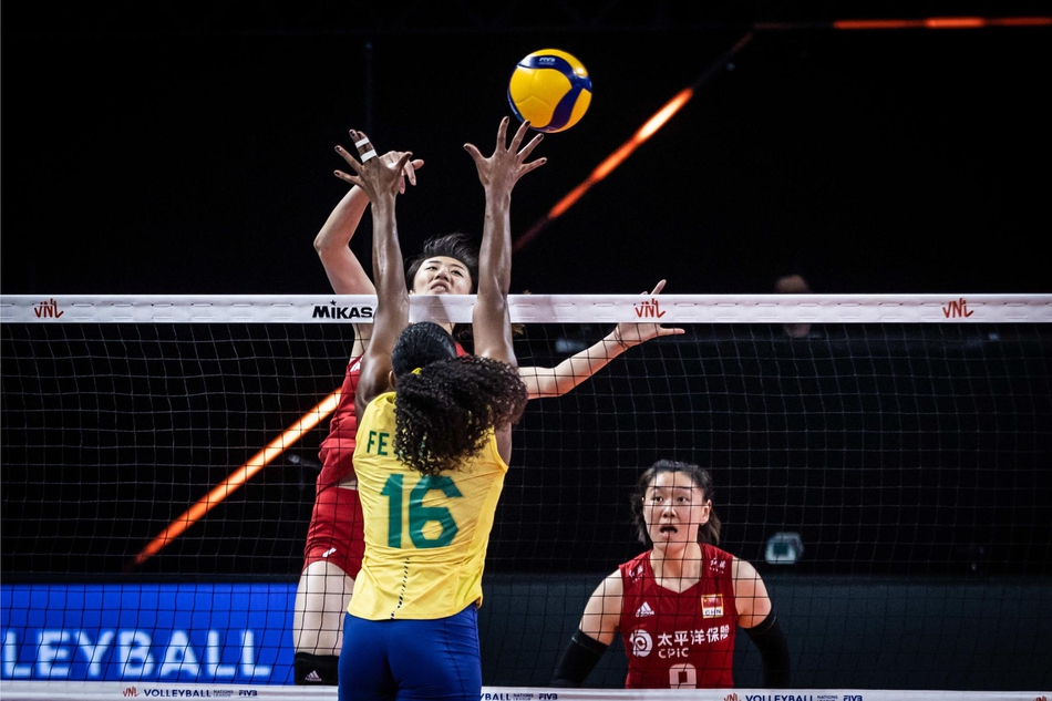 世联中国女排vs巴西女排