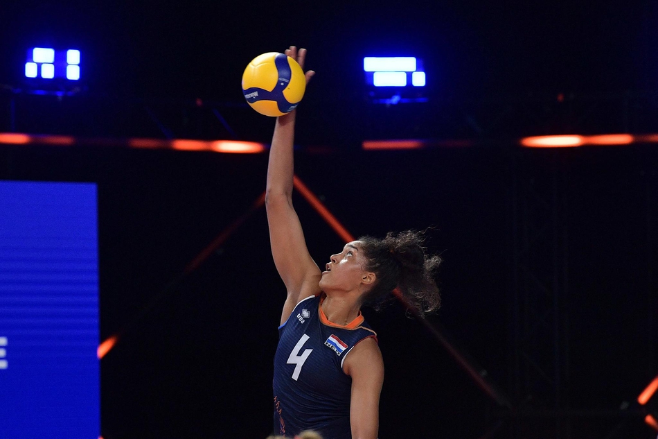 世联中国女排3-0荷兰女排