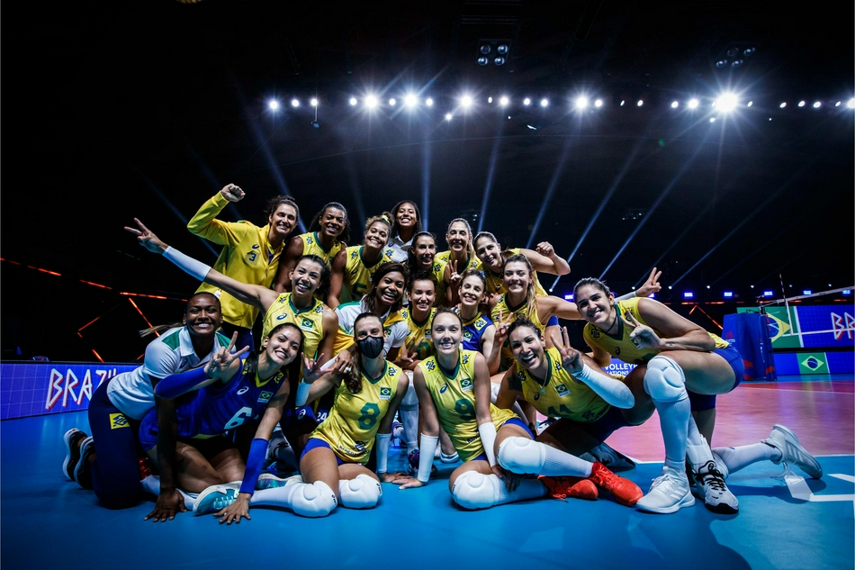 世联巴西女排3-1日本晋级决赛