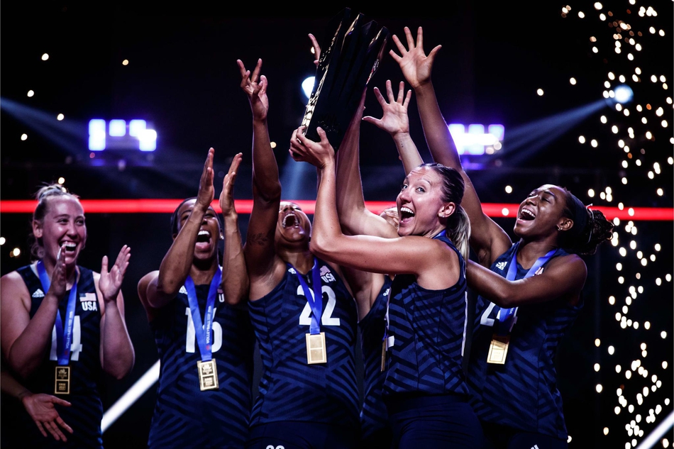 世联美国女排3-1逆袭巴西夺冠