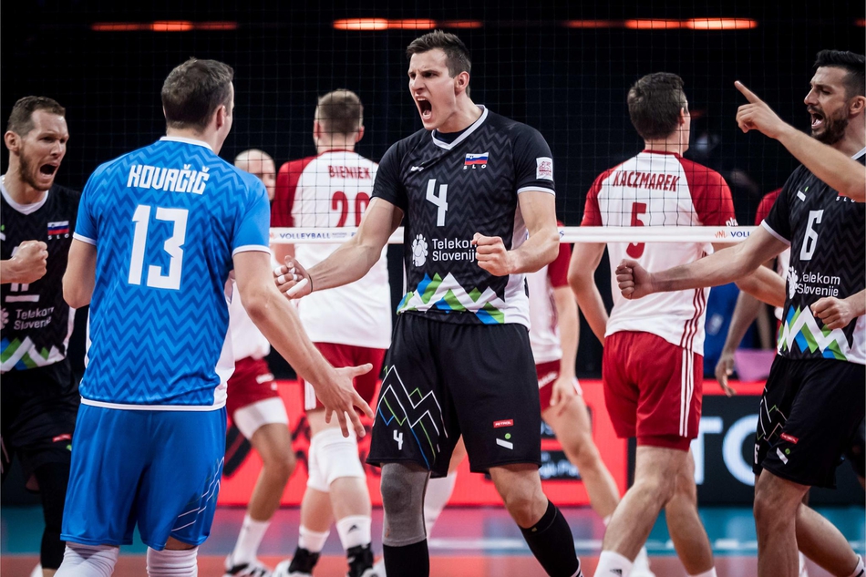 世联波兰男排3-0斯洛文尼亚