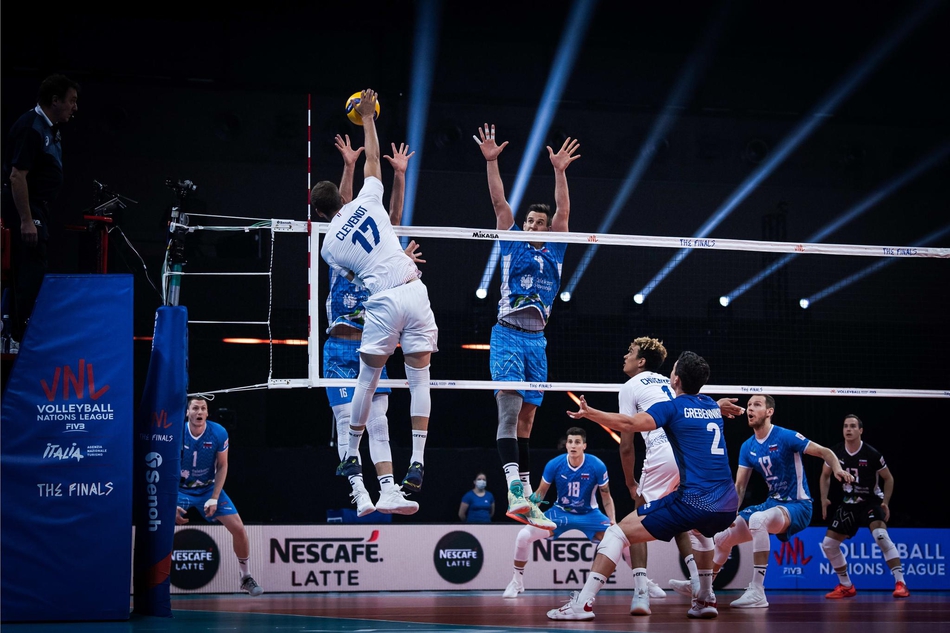 世联法国男排3-0斯洛文尼亚