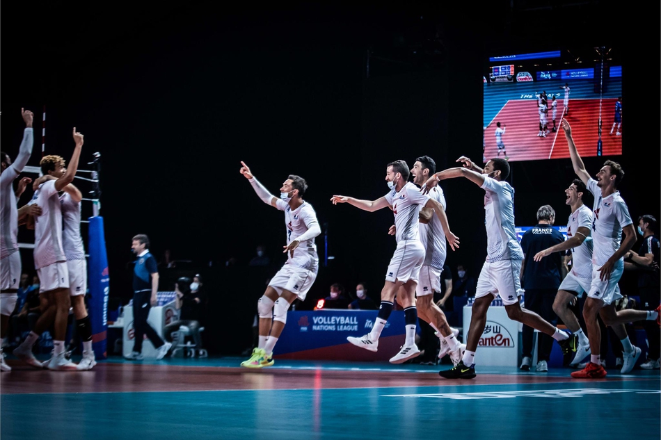 世联法国男排3-0斯洛文尼亚