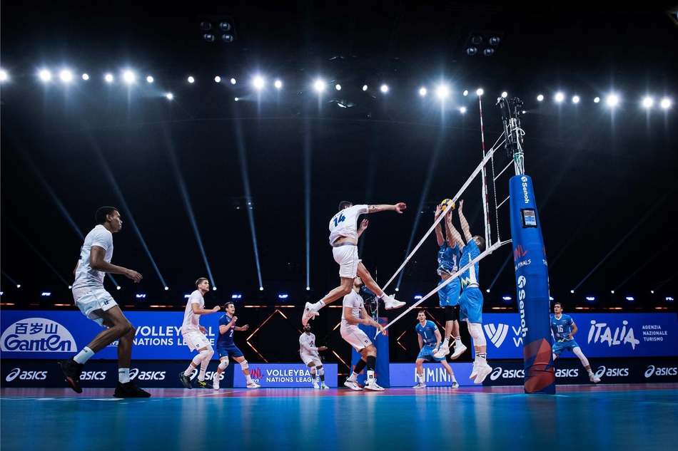 世联法国男排3-0斯洛文尼亚