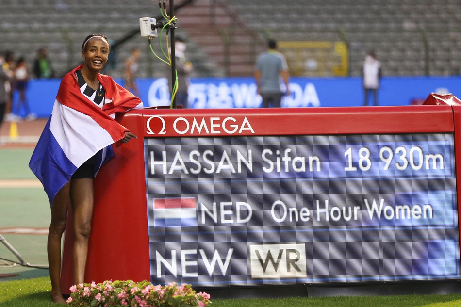 哈桑打破女子一小时跑世界纪录