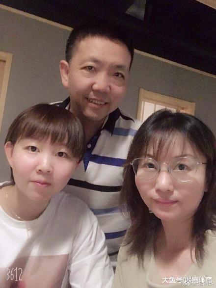 母亲节特刊乒乓球篇 丁宁酷似母亲