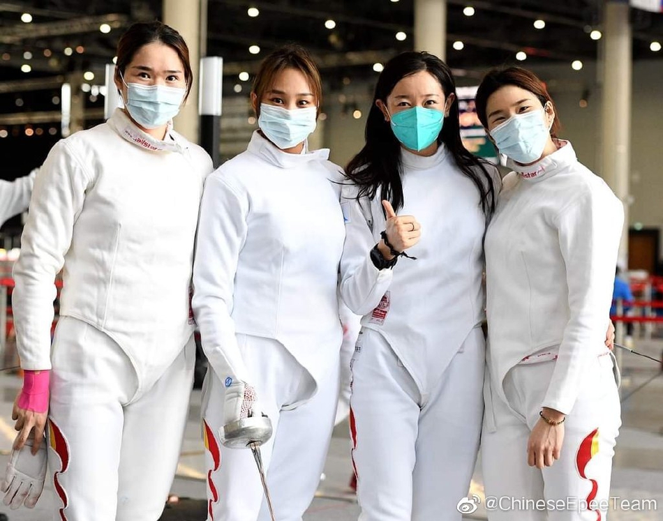 中国男女重剑世界杯获铜牌