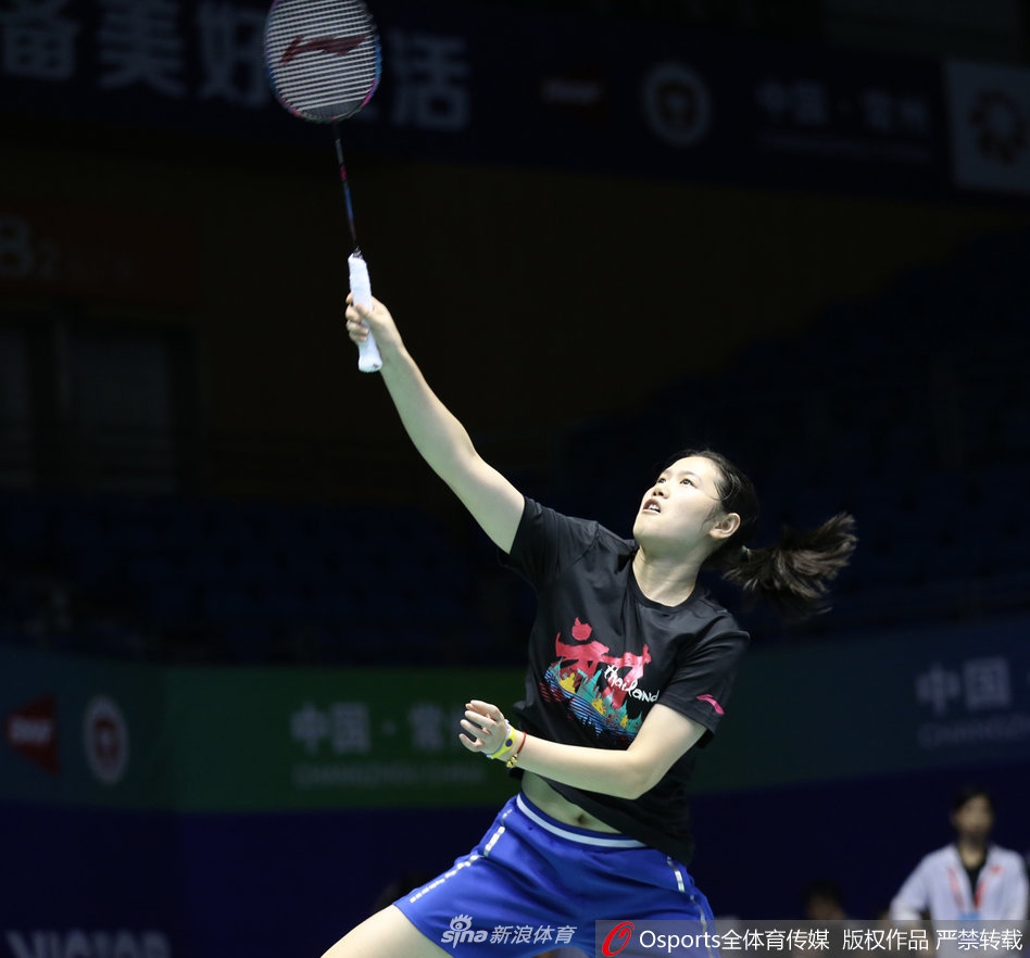 国羽进行中国赛适应性训练