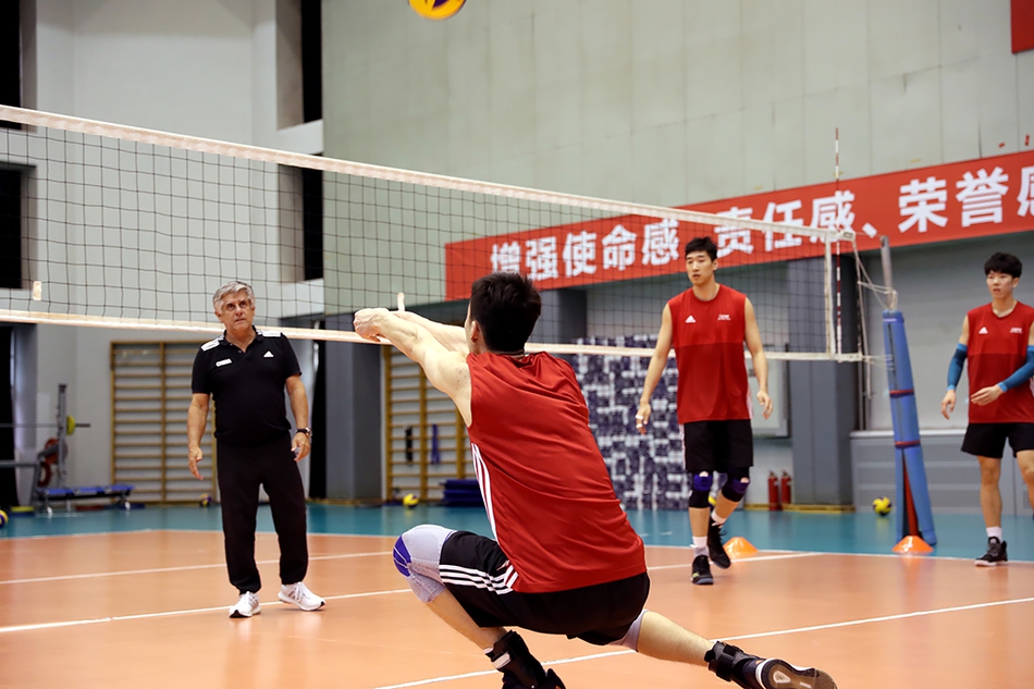 中国男排2019第一期训练
