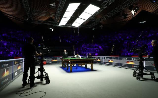 罗伯逊特鲁姆普惺惺相惜