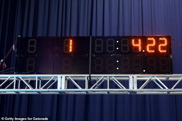 博尔特随便一跑就让别人望尘莫及