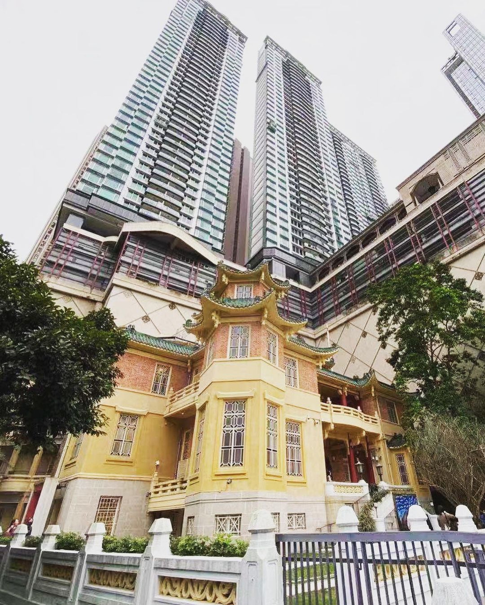 霍启刚带儿子游玩