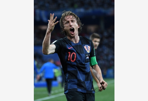 莫德里奇：“魔笛”吹响变奏曲？