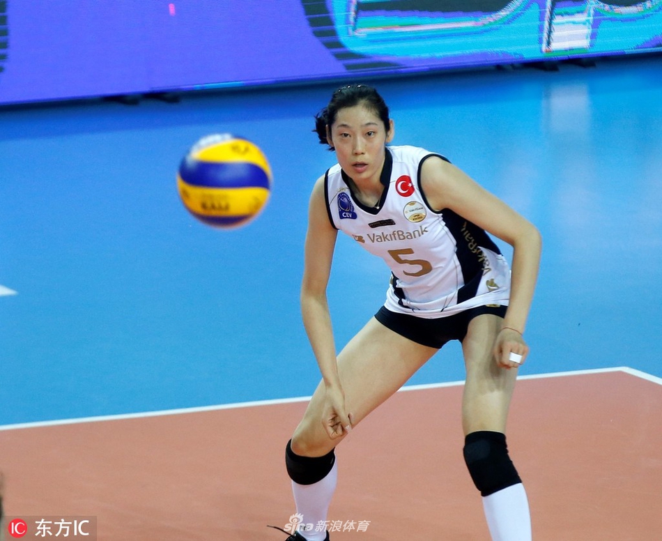 土超朱婷16分瓦基弗3-1