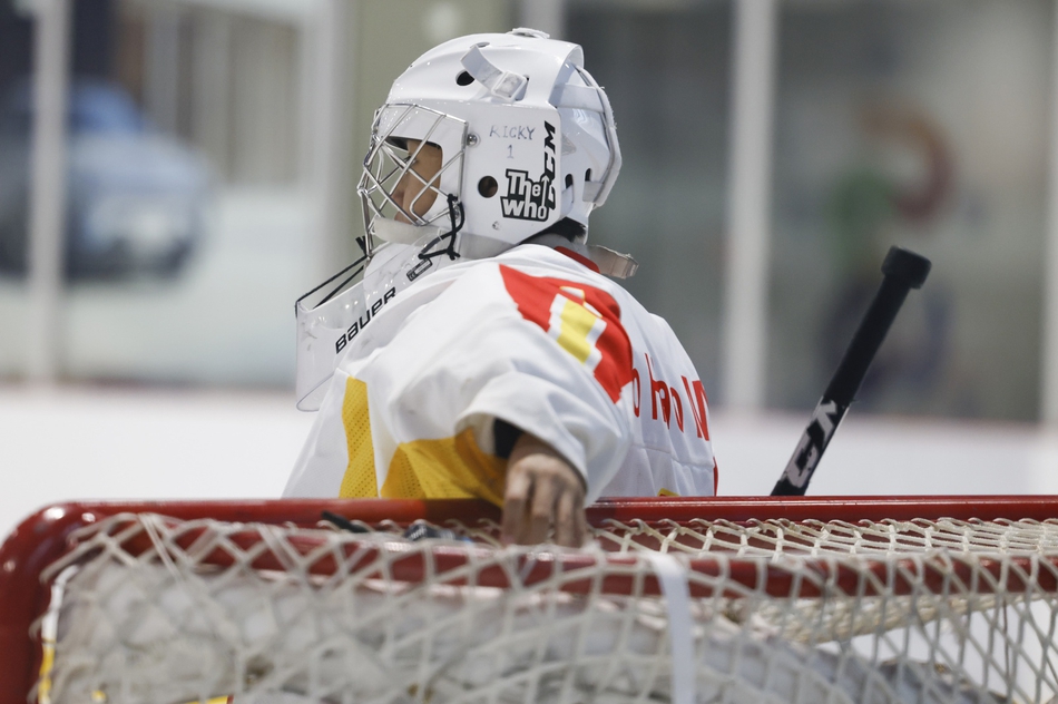 新浪直击北京市青少年冰球俱乐部联赛季后赛