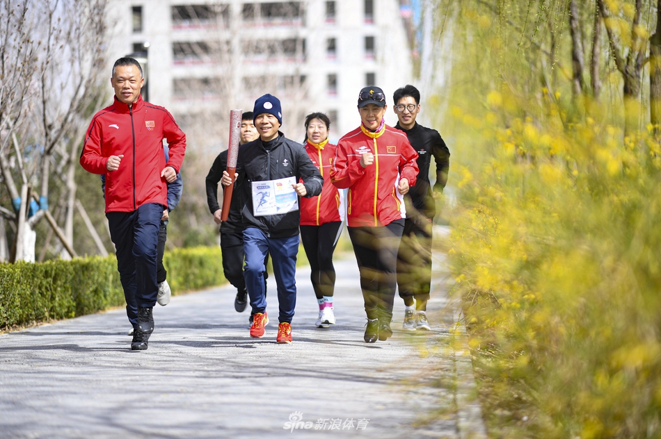 向着奥林匹克梦想奔跑