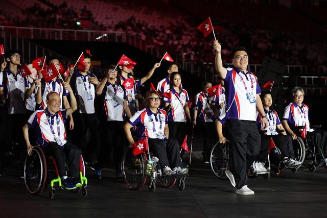 中国香港代表团入场